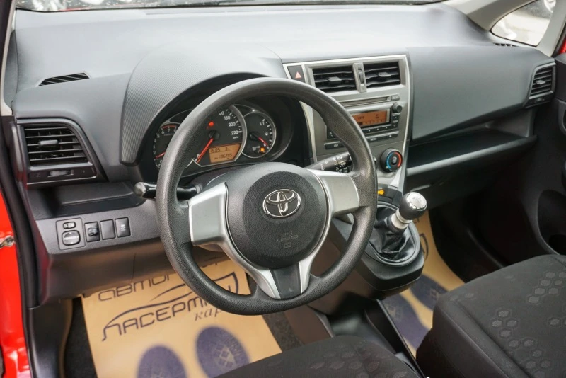 Toyota Verso S  1.3 i Dual VVT-i Cool, снимка 7 - Автомобили и джипове - 28368943