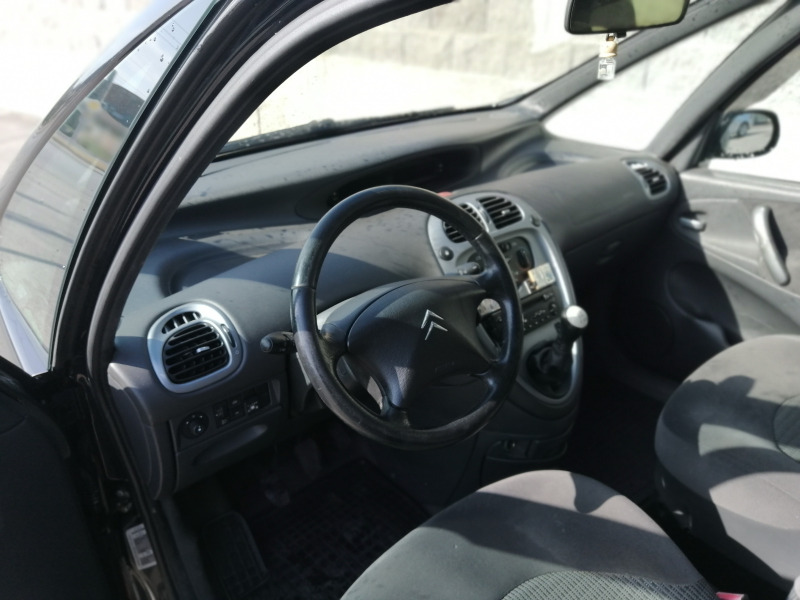 Citroen Xsara picasso, снимка 6 - Автомобили и джипове - 46354205