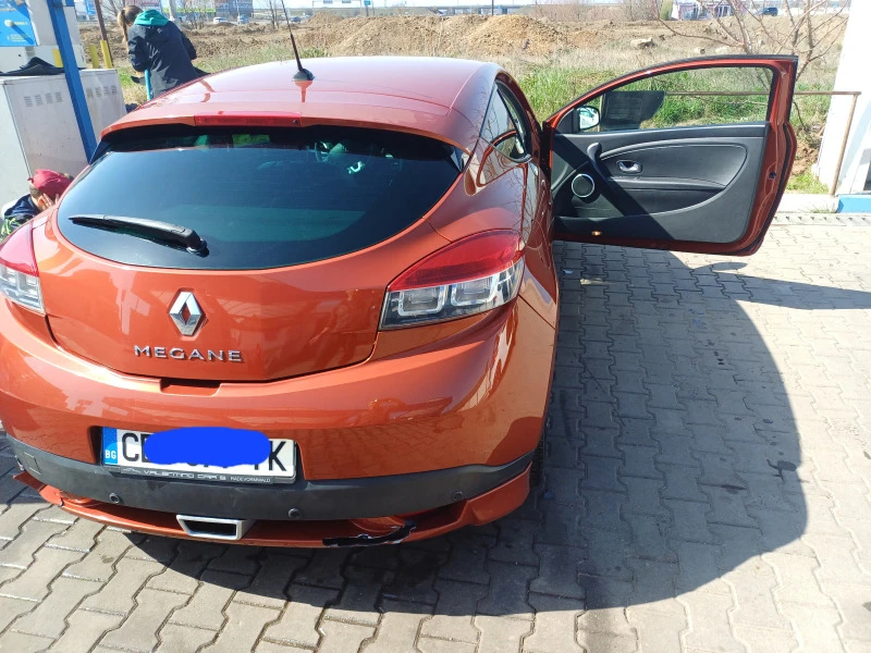 Renault Megane Купе= Кожа= Нави, снимка 2 - Автомобили и джипове - 47917326