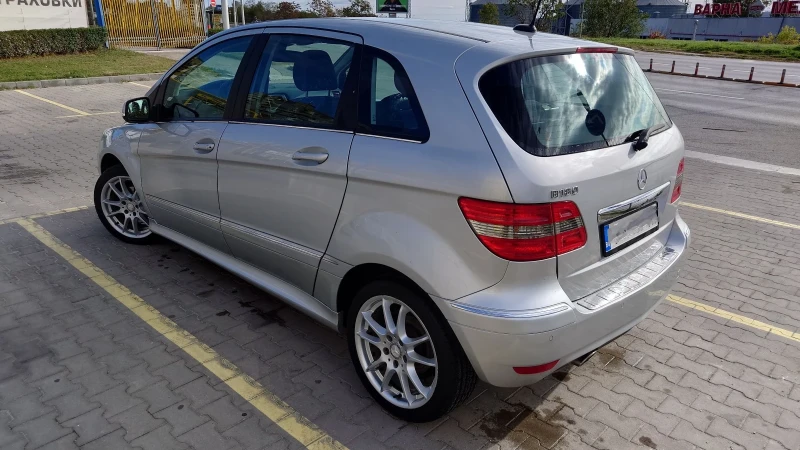 Mercedes-Benz B 180 Autotronic, снимка 3 - Автомобили и джипове - 47856810