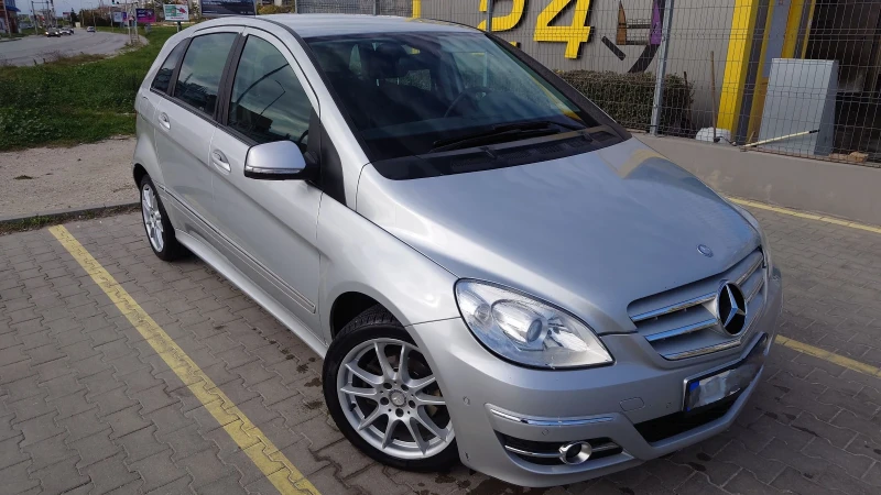 Mercedes-Benz B 180 Autotronic, снимка 1 - Автомобили и джипове - 47856810