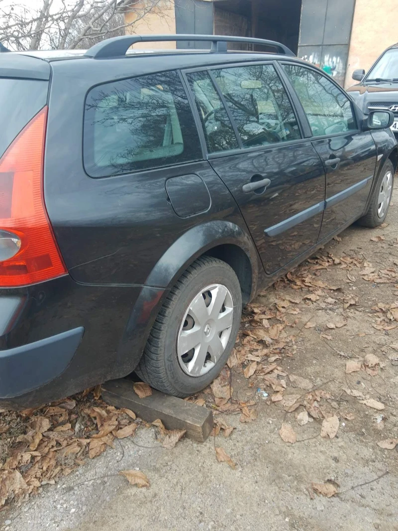 Renault Megane, снимка 2 - Автомобили и джипове - 48031758