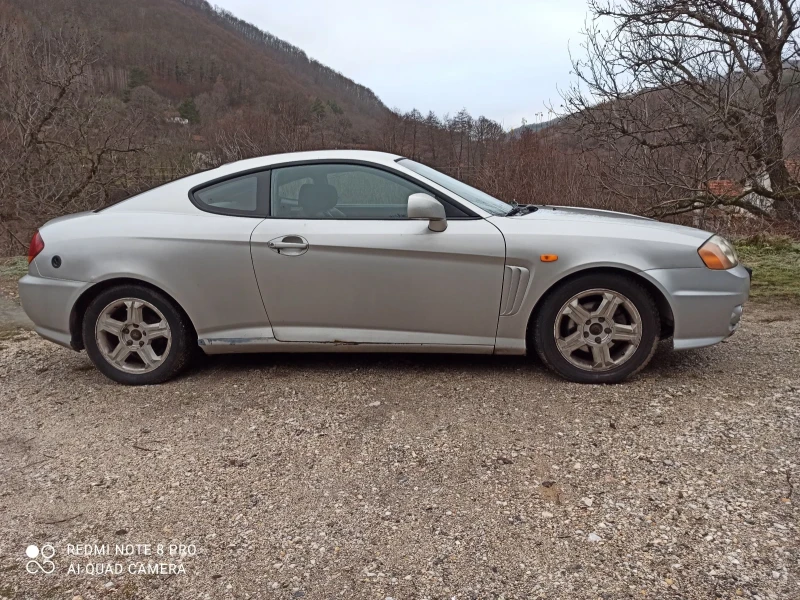 Hyundai Coupe 1.6 I, снимка 4 - Автомобили и джипове - 48284086