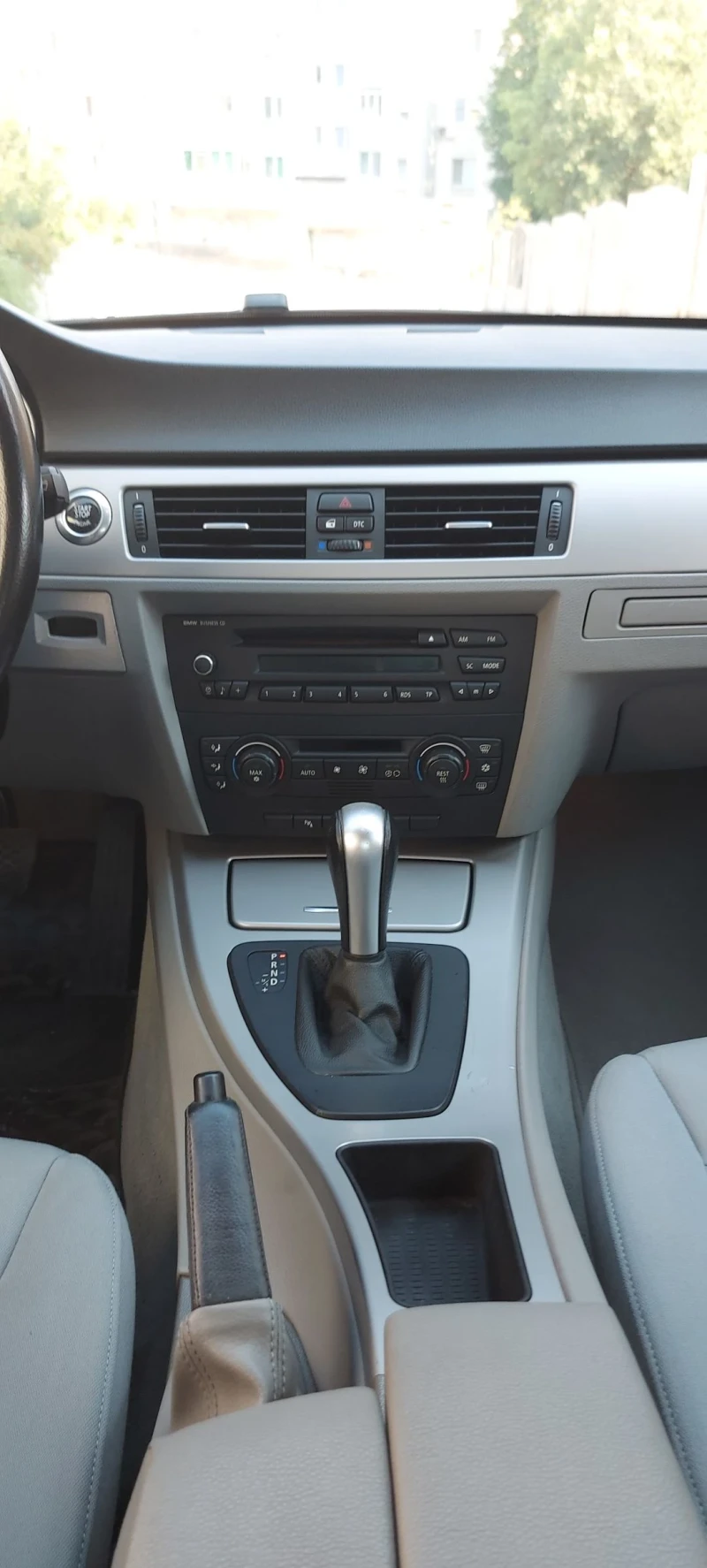 BMW 325 Е90 бензин, снимка 9 - Автомобили и джипове - 51234728