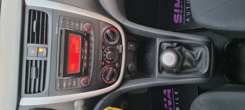 Suzuki Celerio 1.0i Celerio, снимка 16 - Автомобили и джипове - 51356448