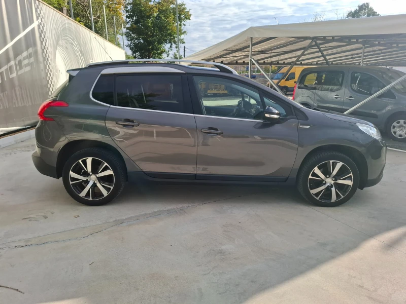 Peugeot 2008 1.2 e-THP Urban Cross, снимка 4 - Автомобили и джипове - 52065905
