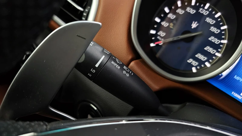 Maserati Ghibli 3.0, снимка 16 - Автомобили и джипове - 52443827