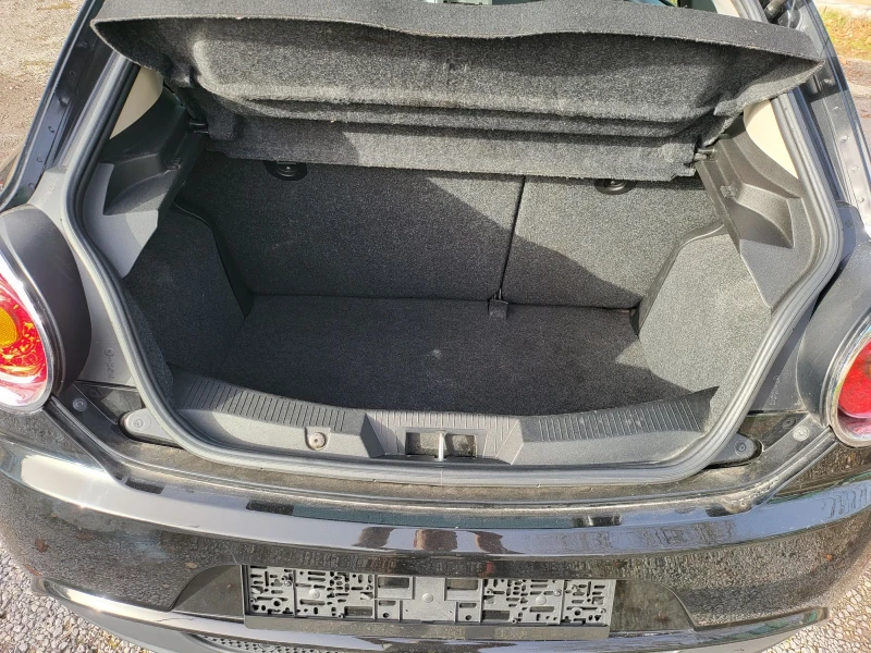 Alfa Romeo MiTo 1.4 TB 155k.c., снимка 15 - Автомобили и джипове - 52451724