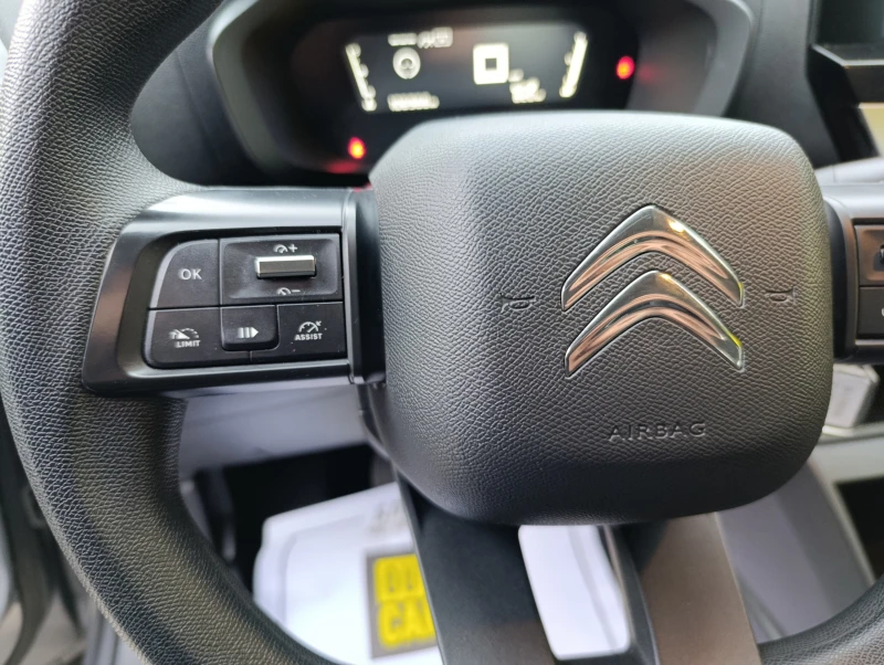 Citroen C4 Blue 1.5HDI 110к.с. 6 ск, снимка 9 - Автомобили и джипове - 52696661