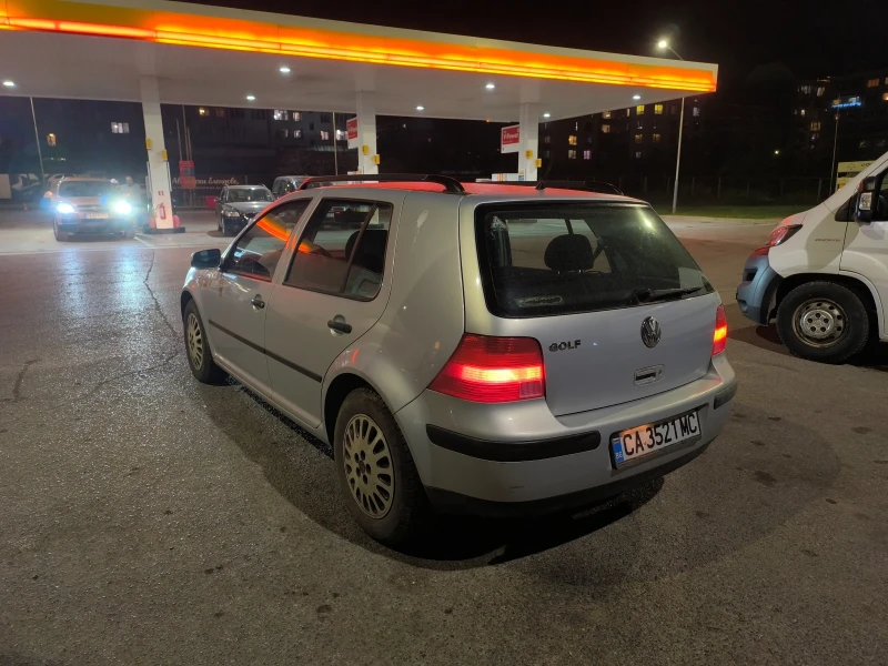 VW Golf 1.4, снимка 7 - Автомобили и джипове - 52894057