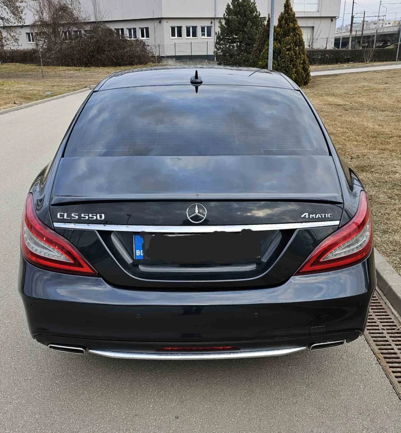 Mercedes-Benz CLS 500 550, снимка 2 - Автомобили и джипове - 52978756