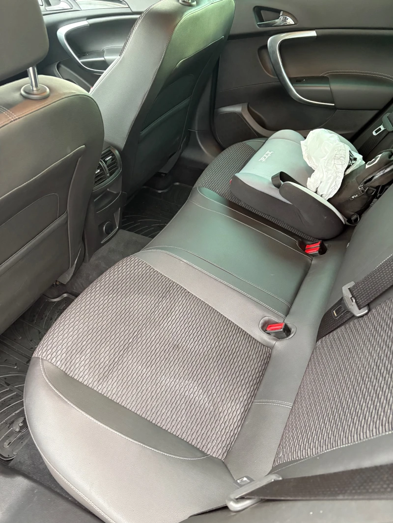 Opel Insignia, снимка 6 - Автомобили и джипове - 53064662