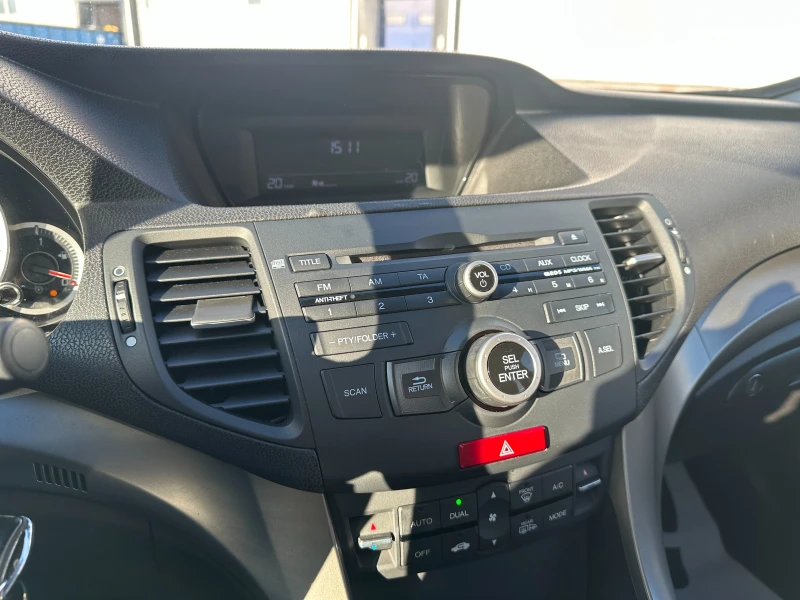 Honda Accord 2.0i 156 к.с./ГАРАНЦИЯ ОТ КЕНТАВЪР , снимка 13 - Автомобили и джипове - 53083687