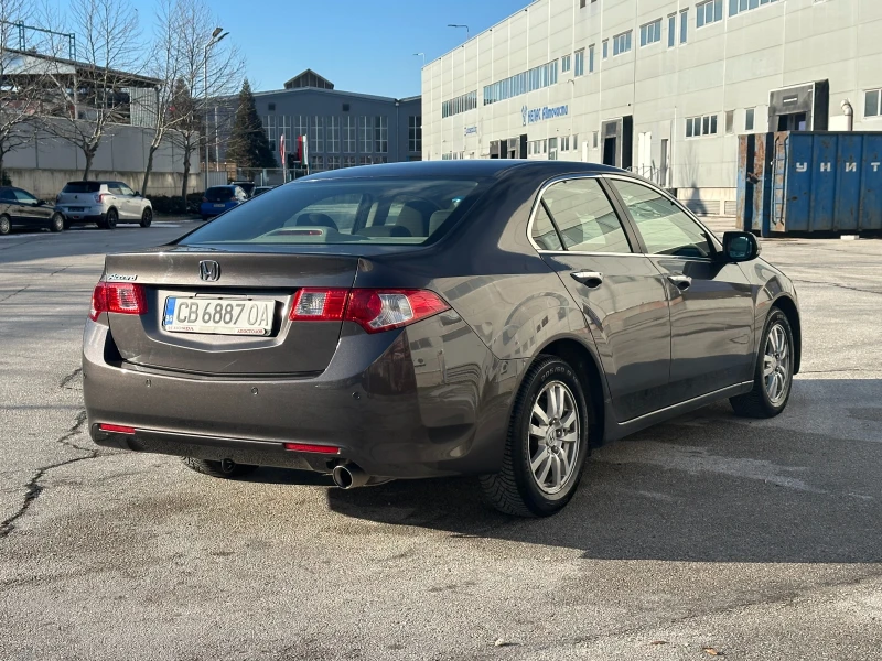 Honda Accord 2.0i 156 к.с./ГАРАНЦИЯ ОТ КЕНТАВЪР , снимка 4 - Автомобили и джипове - 53083687