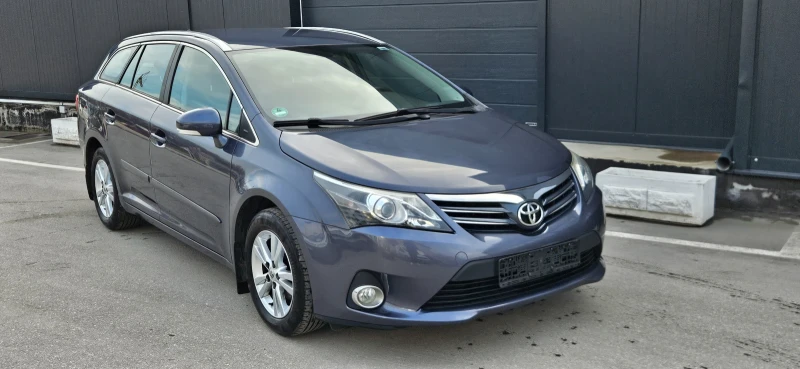Toyota Avensis 1.8, фейслифт, топ, снимка 4 - Автомобили и джипове - 53399202