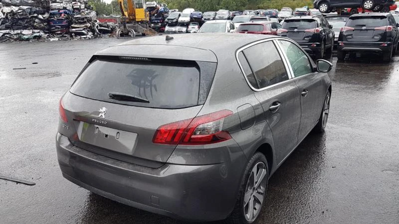 Peugeot 308 1.2 PT /1.5 HDi - изображение 5