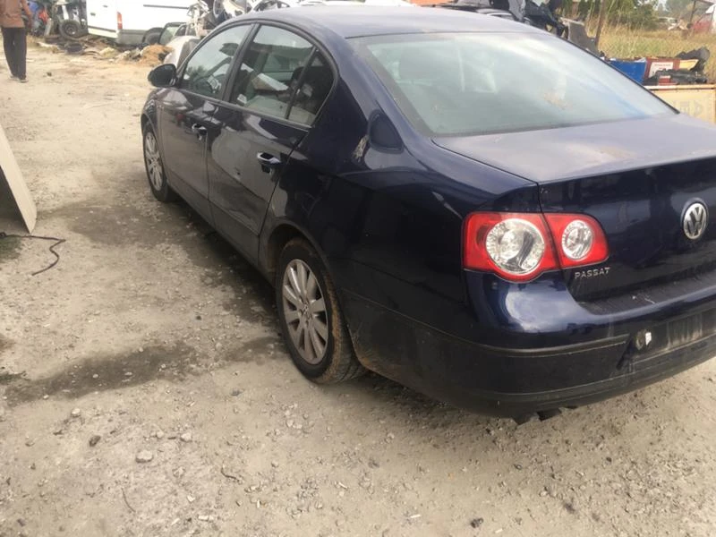 VW Passat 2.0Tdi, снимка 2 - Автомобили и джипове - 28748633