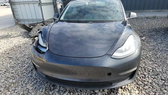 Tesla Model 3 Long Range Battery RWD, снимка 13 - Автомобили и джипове - 54172326