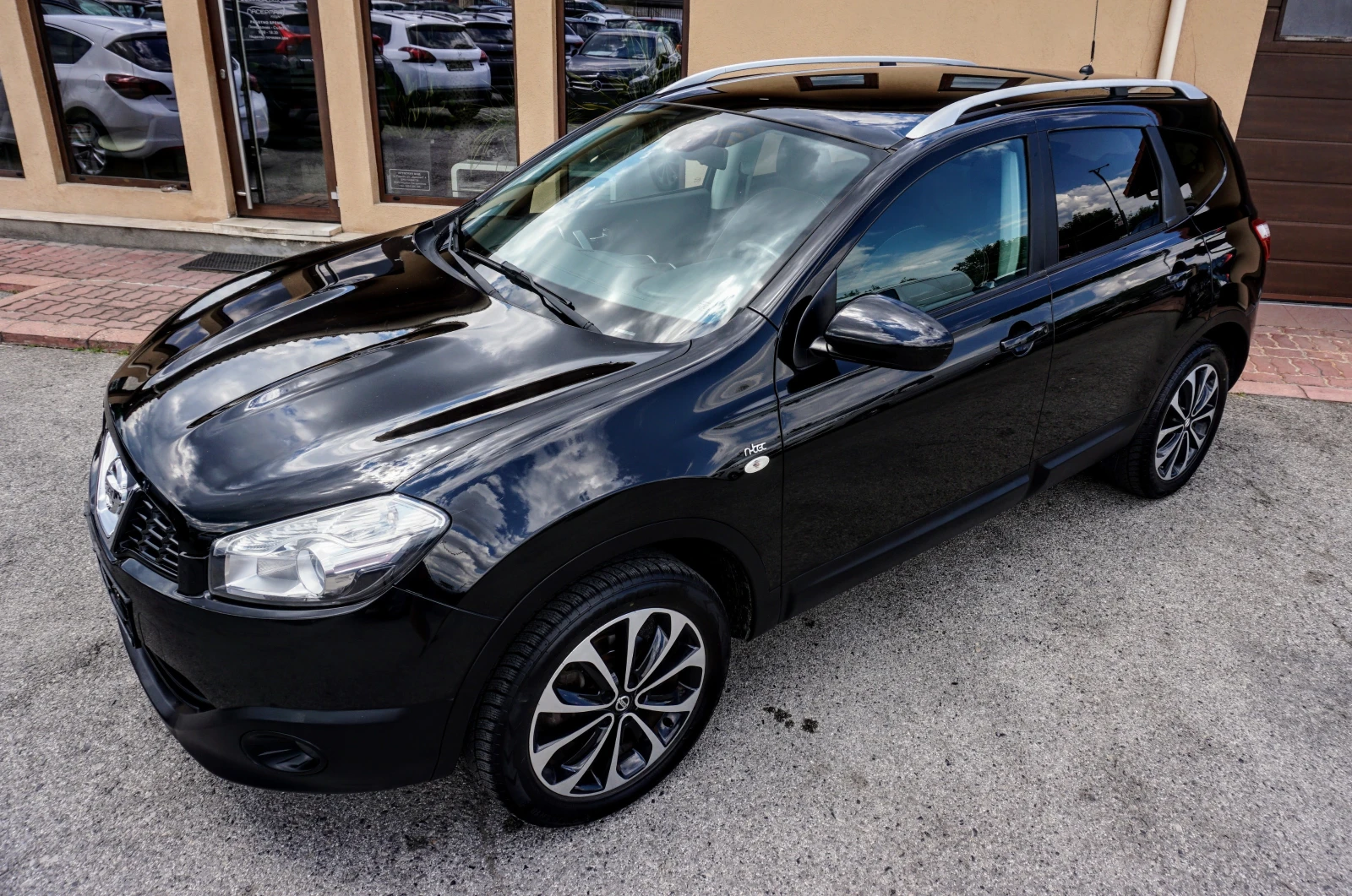 Nissan Qashqai + 2 2.0i 16V N-Tec, снимка 1