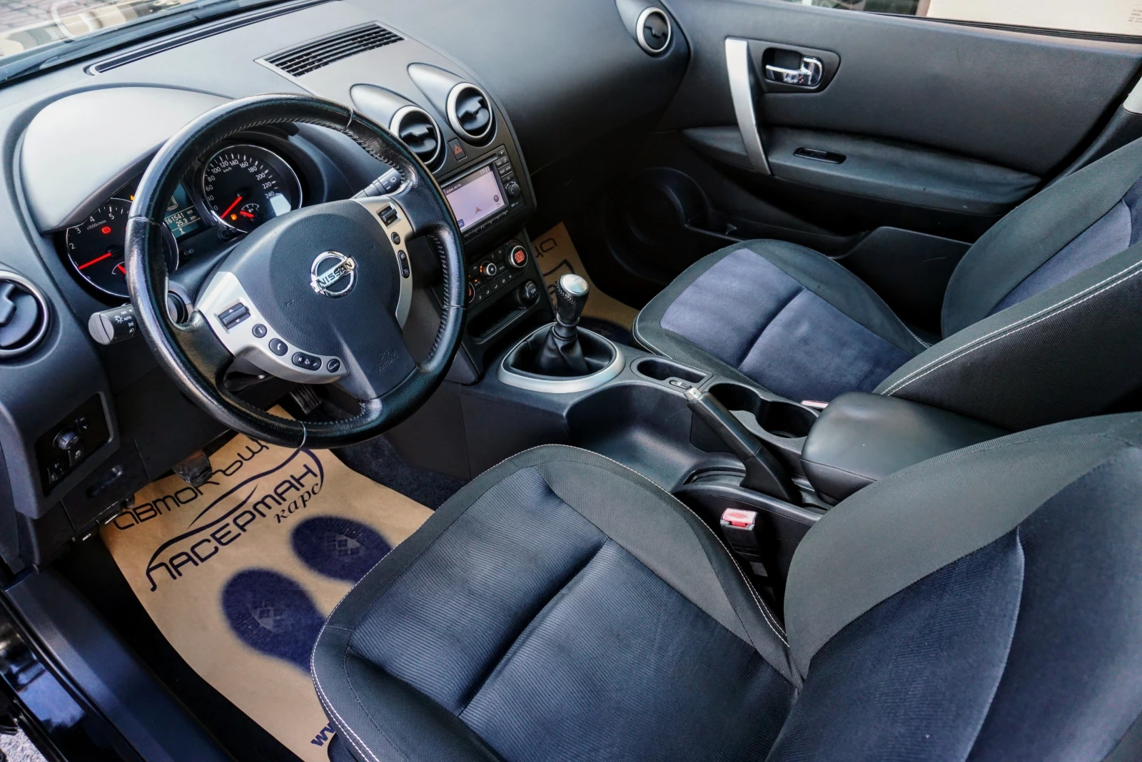 Nissan Qashqai + 2 2.0i 16V N-Tec - изображение 7