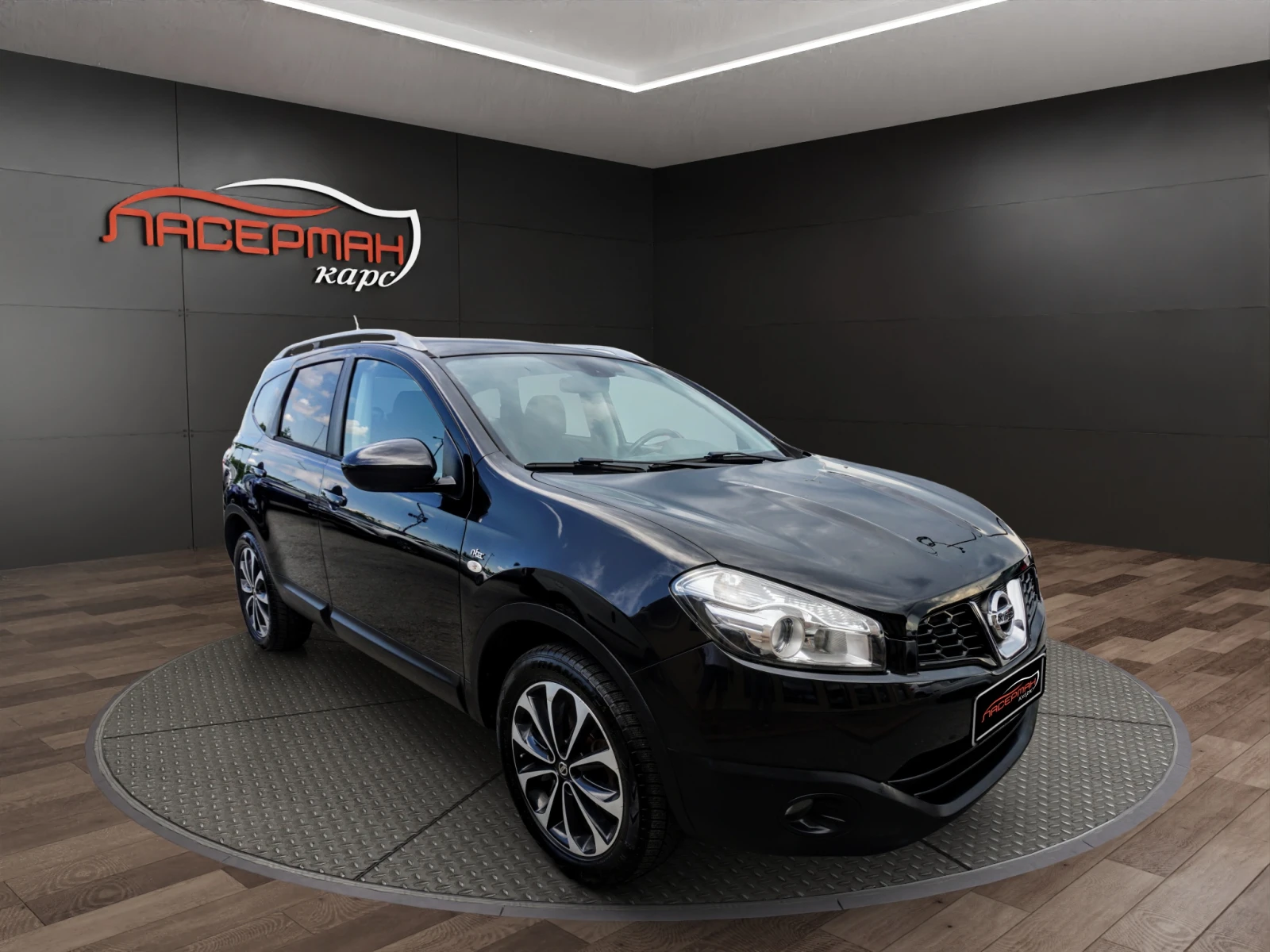 Nissan Qashqai + 2 2.0i 16V N-Tec, снимка 2 - Автомобили и джипове - 28368943