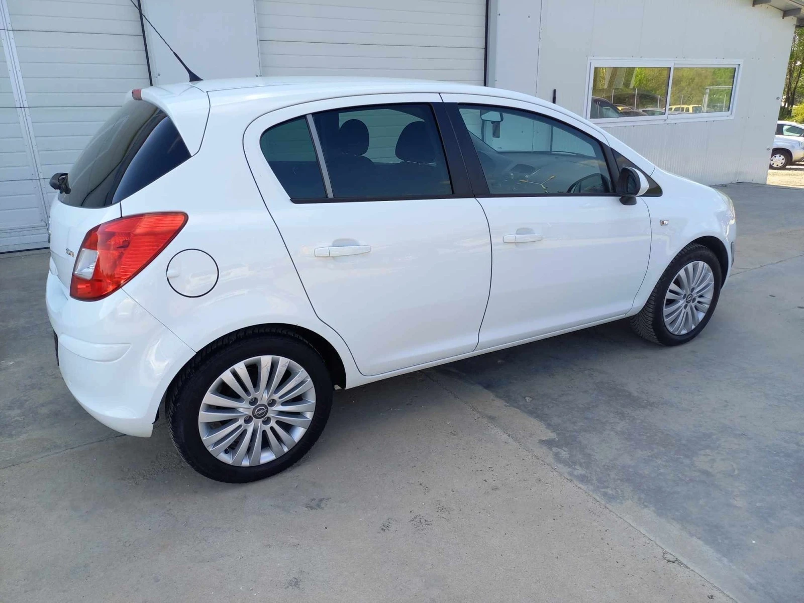 Opel Corsa 1.3cdti *Nova*UNIKAT* | Mobile.bg   13