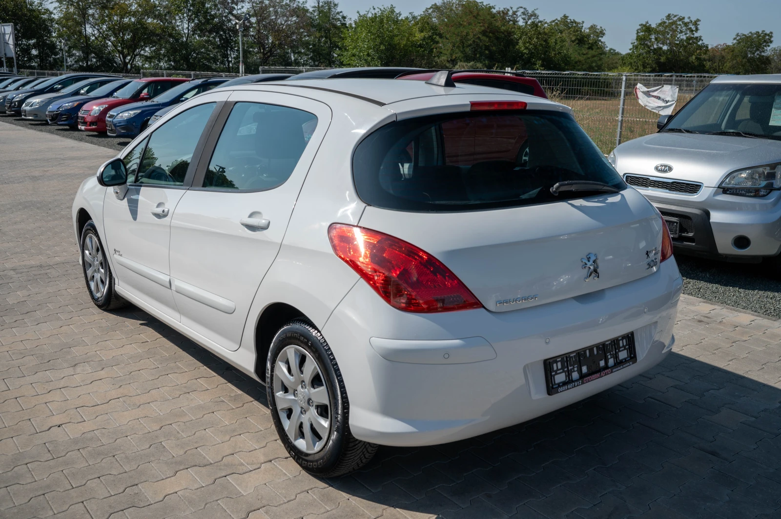 Peugeot 308 1.4i* 98кс* 2010г - изображение 7