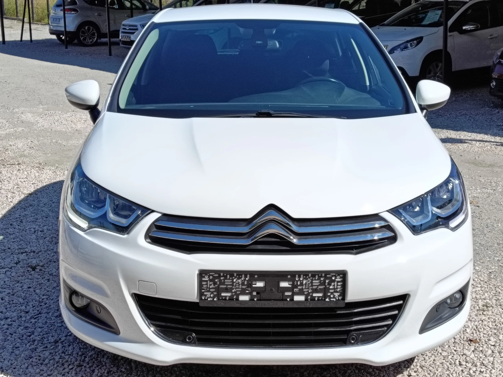 Citroen C4 1.6Blue* eHDi Нави - изображение 3