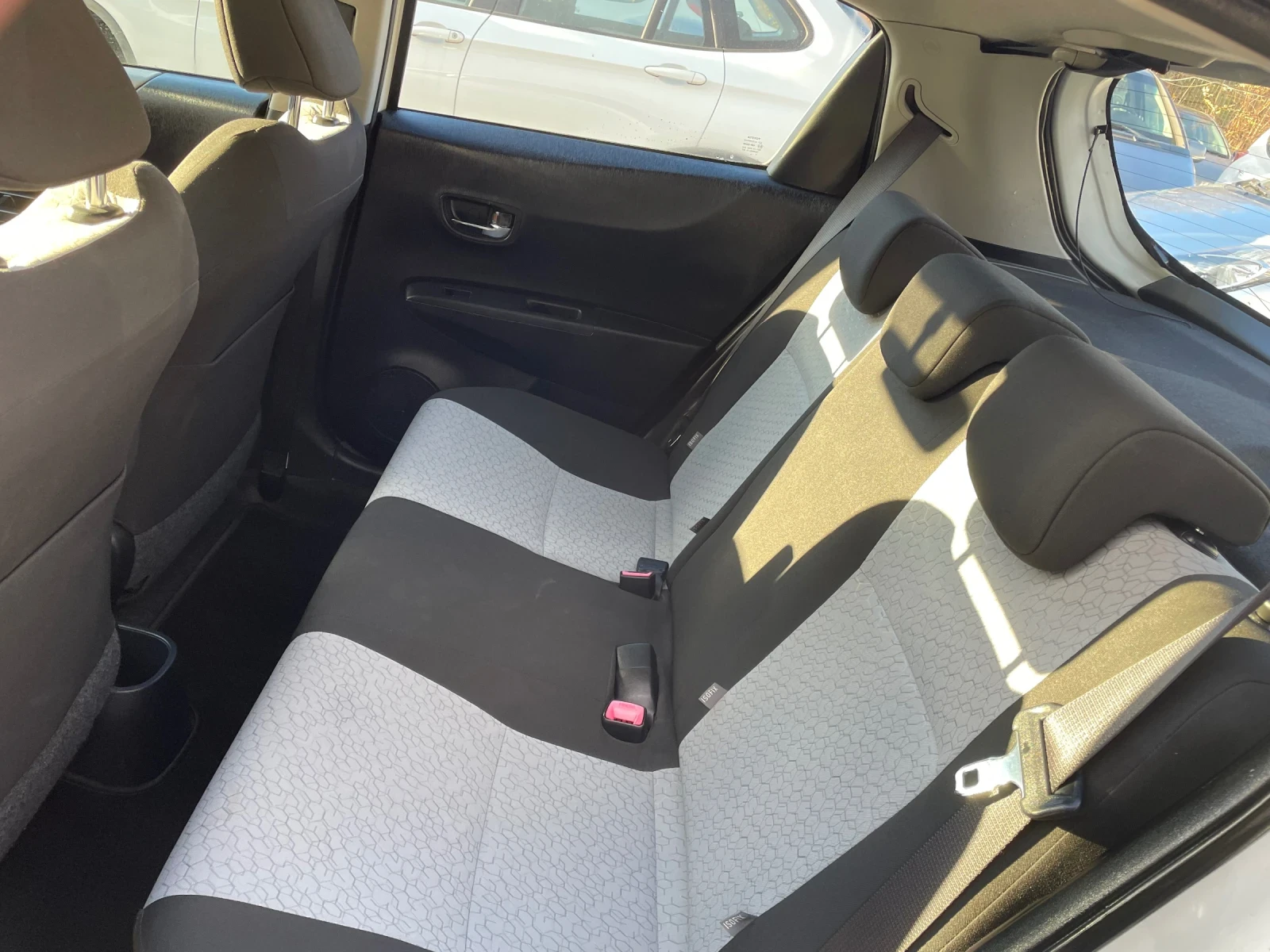 Toyota Yaris 1.4d, , 6  | Mobile.bg   12