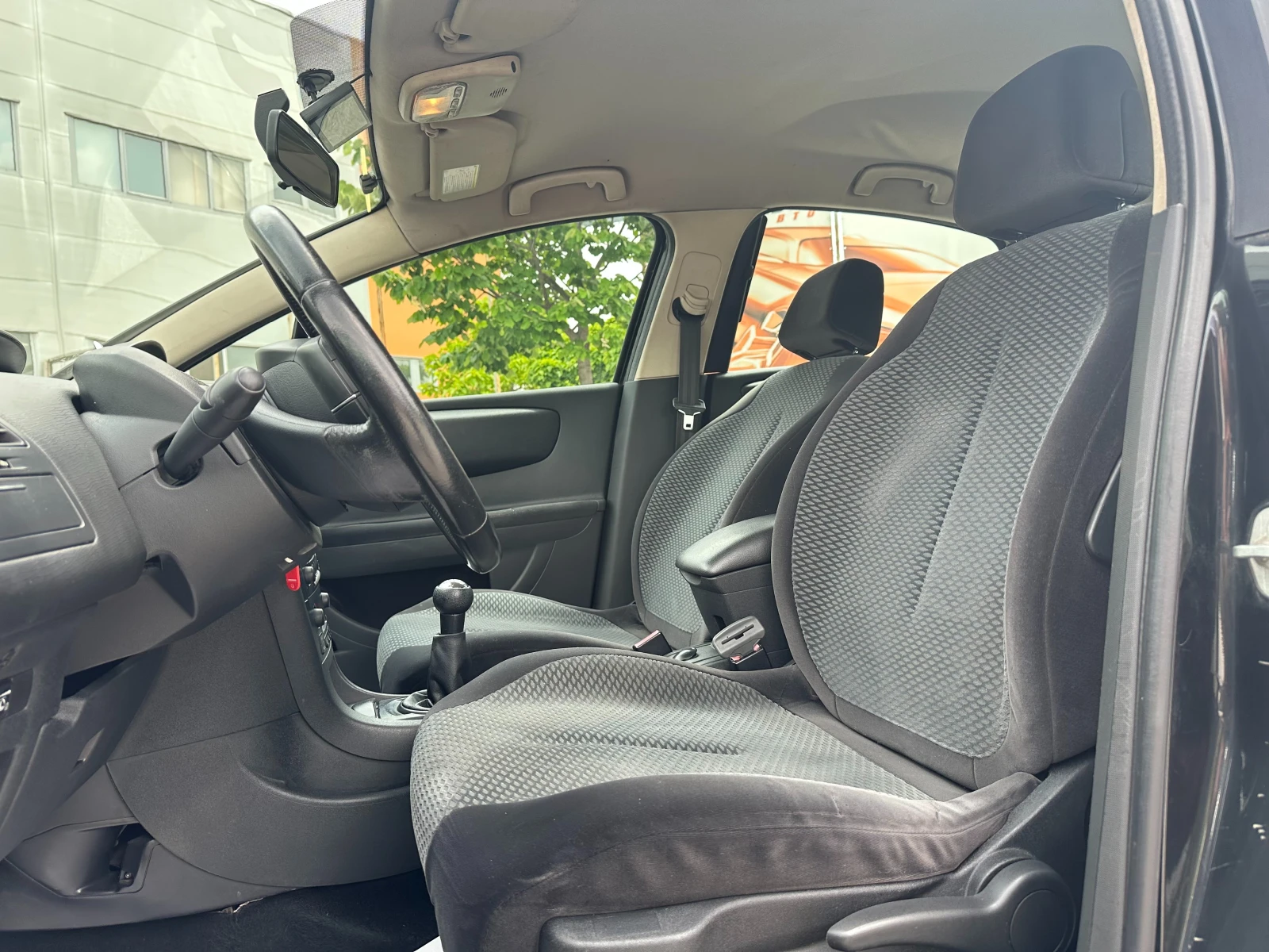 Citroen C4 1.6i 110 к.с. Газ/бензин - изображение 8