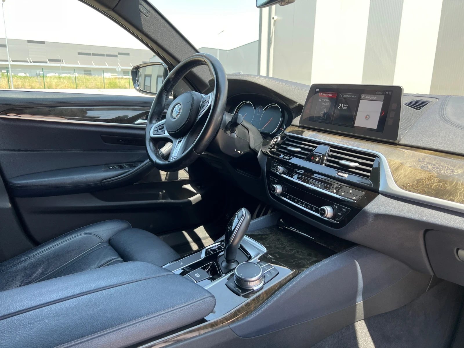 BMW 520 xDrive - изображение 7