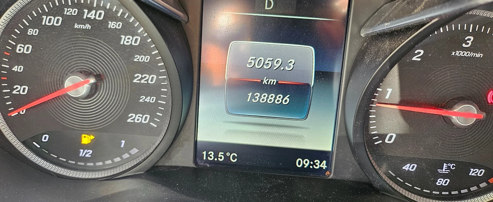 Mercedes-Benz C 200 C 200 AMG LINE 63 пакет 7 GTRONIC , снимка 11 - Автомобили и джипове - 54636616