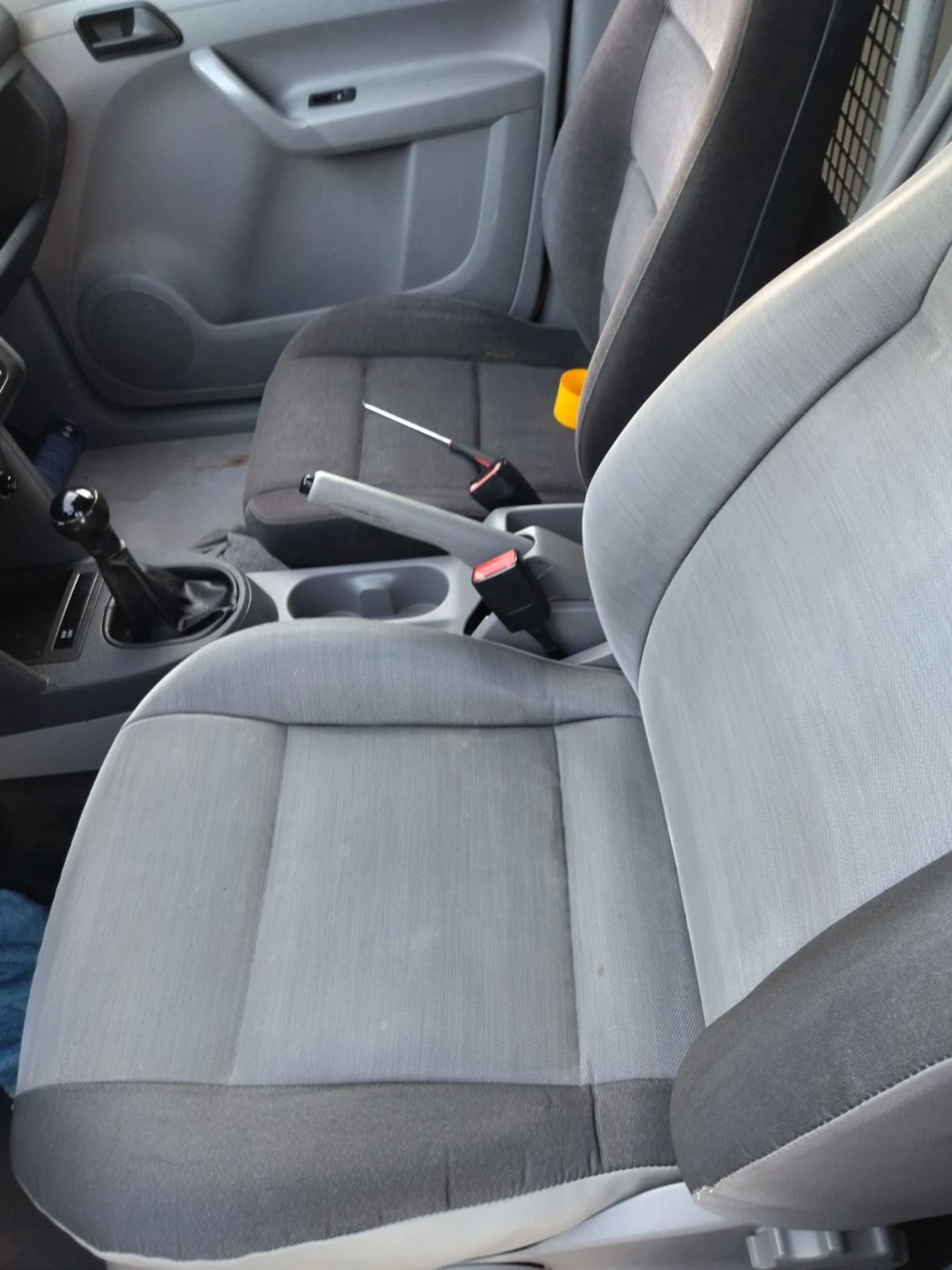 VW Caddy 2.0 SDI - изображение 8