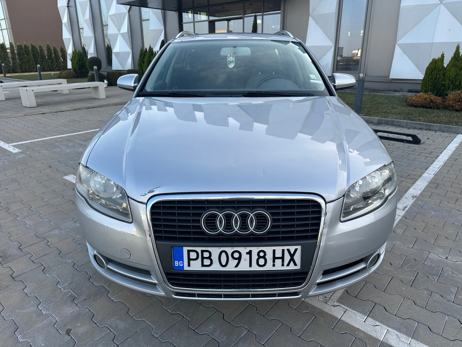 Audi A4 2.0TDI Automatic - изображение 3