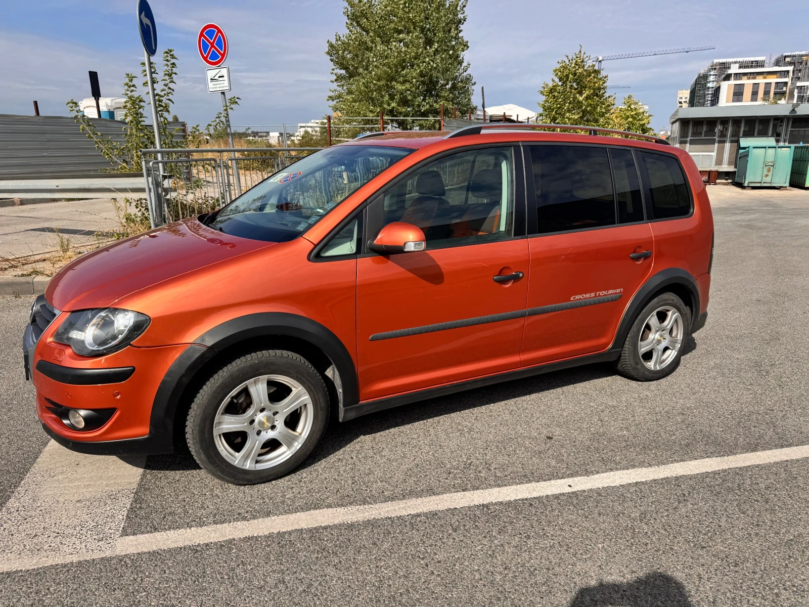 VW Touran CrossTouran 2.0TDI Automatic Porsche Iztok - изображение 7