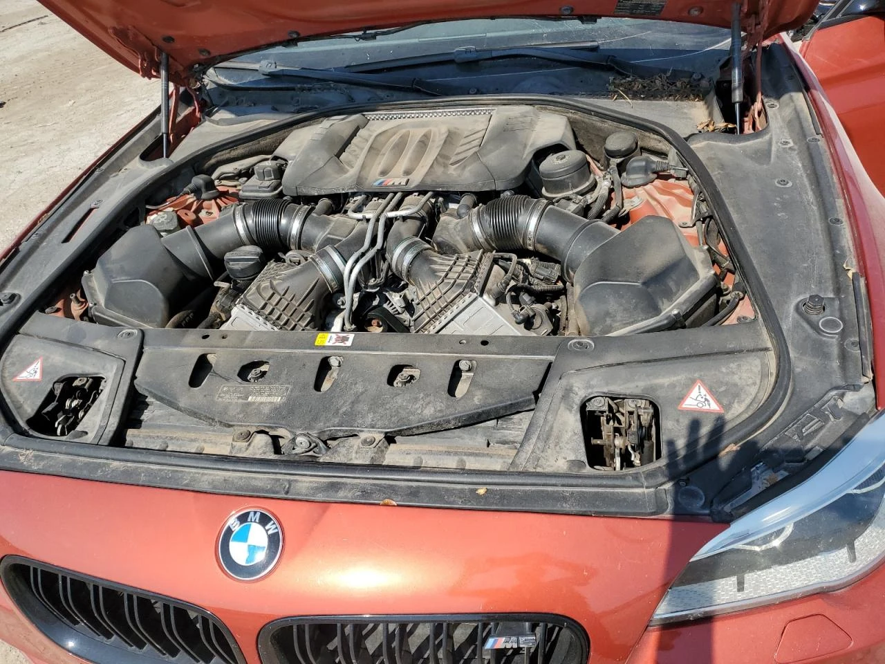 BMW M5 * Възможност за Лизинг*  | Mobile.bg — изображение 11