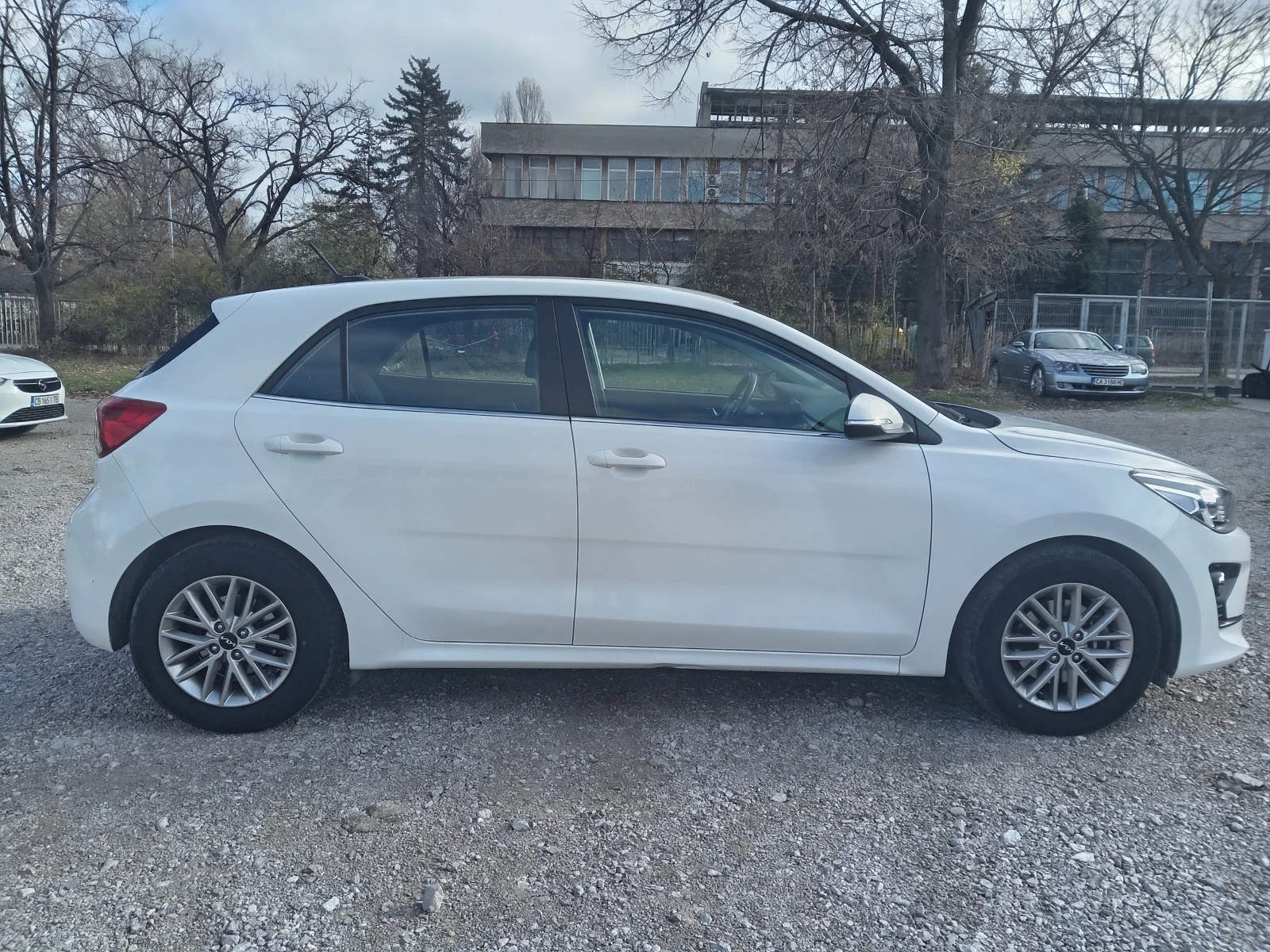 Kia Rio 1.2i Гаранционна - изображение 6