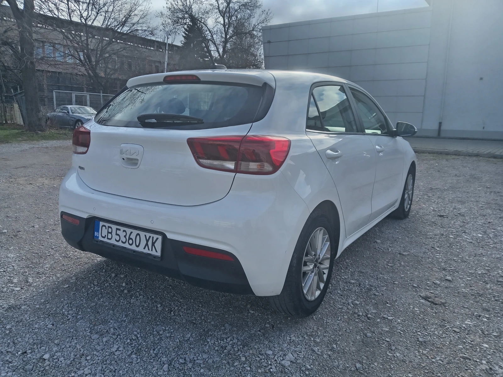 Kia Rio 1.2i Гаранционна - изображение 3