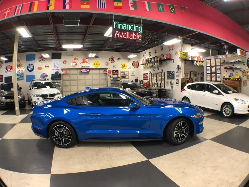 Ford Mustang * АВТО КРЕДИТ* ЦЕНА ДО БГ * СЕРВИЗНА ИСТОРИЯ *  - изображение 9