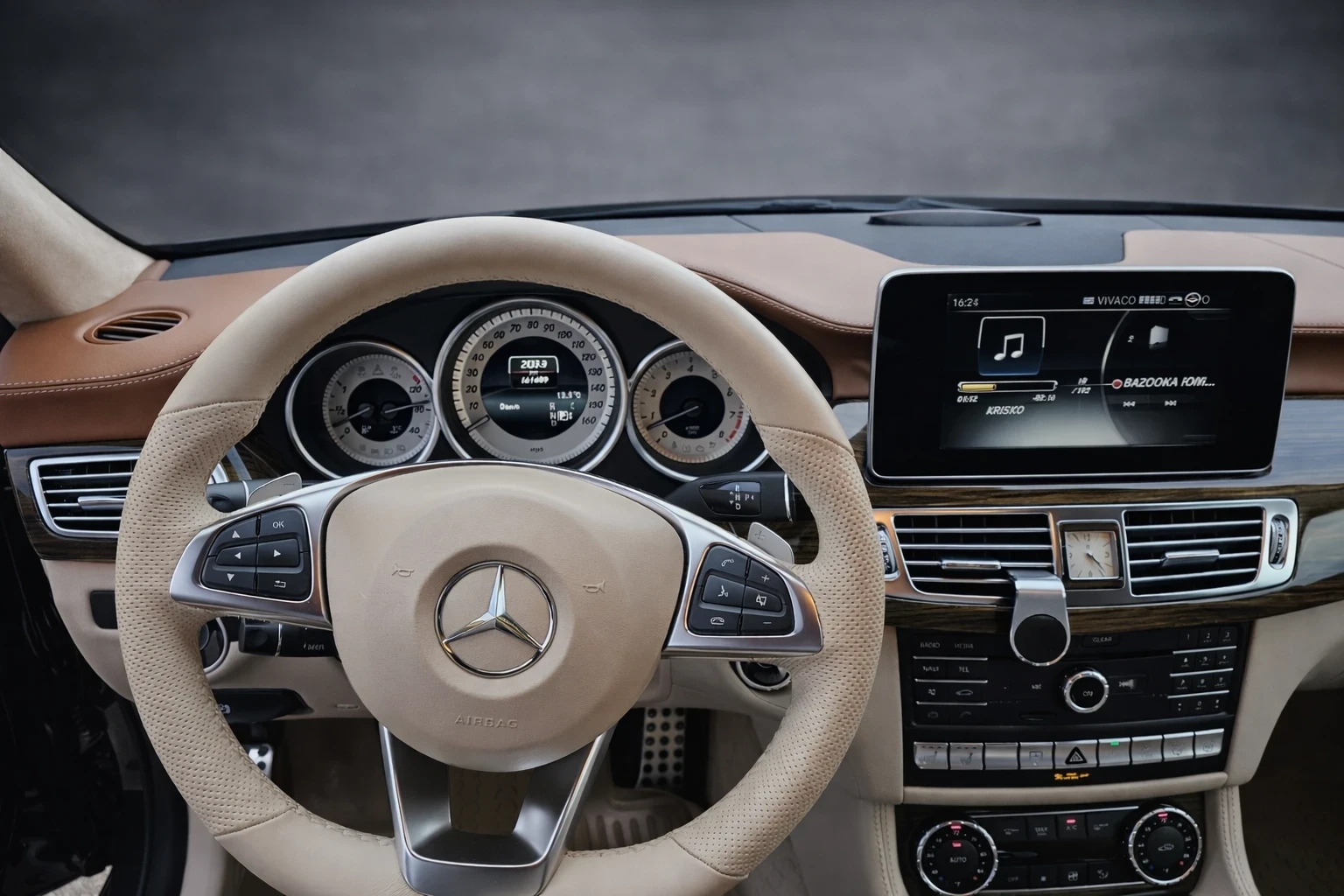 Mercedes-Benz CLS 500 550 - изображение 6