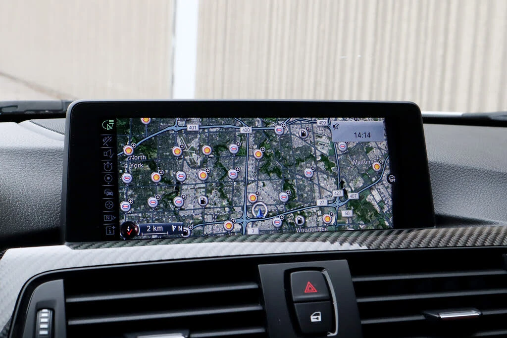 BMW M3 HEAD UP * H&K * LED * NAVI * ПОДГРЕВ * CAMERA, снимка 12 - Автомобили и джипове - 53785061