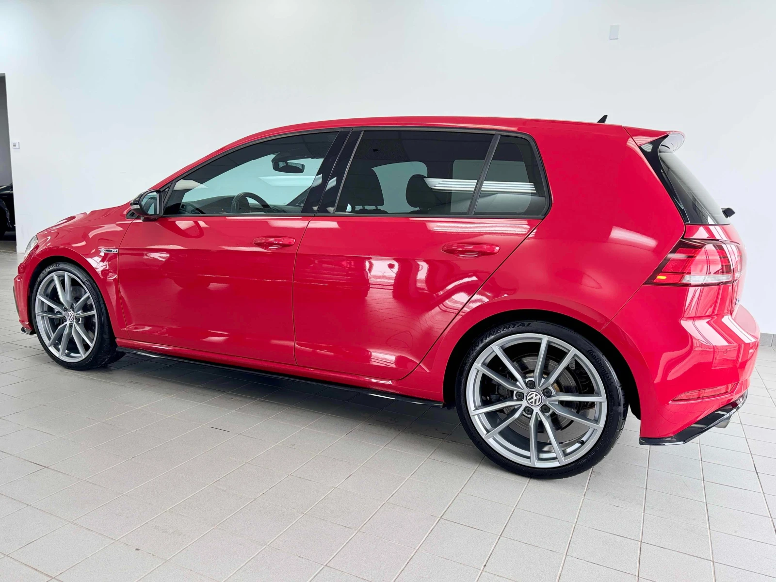 VW Golf R * * CARFAX * * АВТО КРЕДИТ * * , снимка 3 - Автомобили и джипове - 54139153