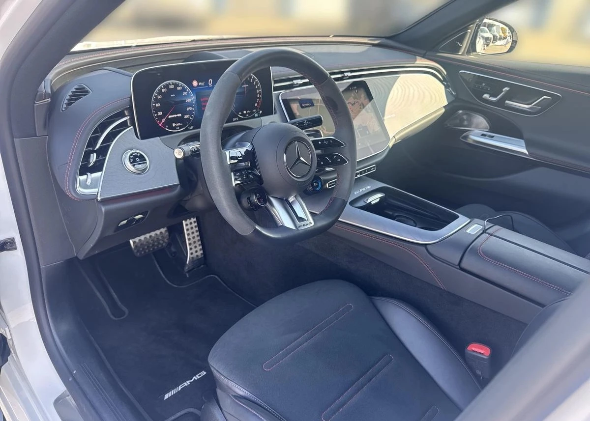 Mercedes-Benz E 53 AMG Plug-In-Hybrid , снимка 5 - Автомобили и джипове - 54330493
