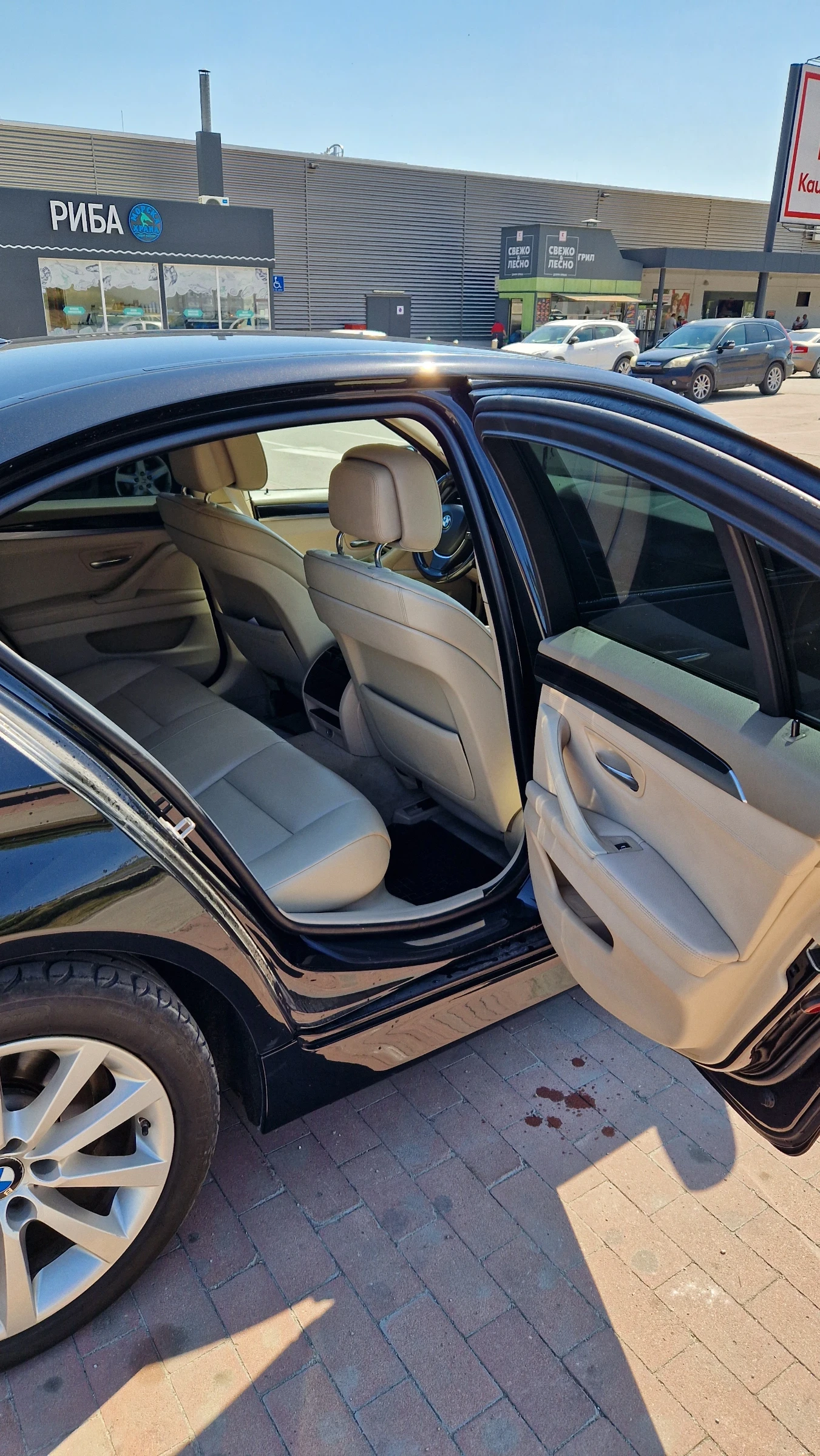 BMW 520 F10 2013 2.0D 184кс, снимка 7 - Автомобили и джипове - 55013640