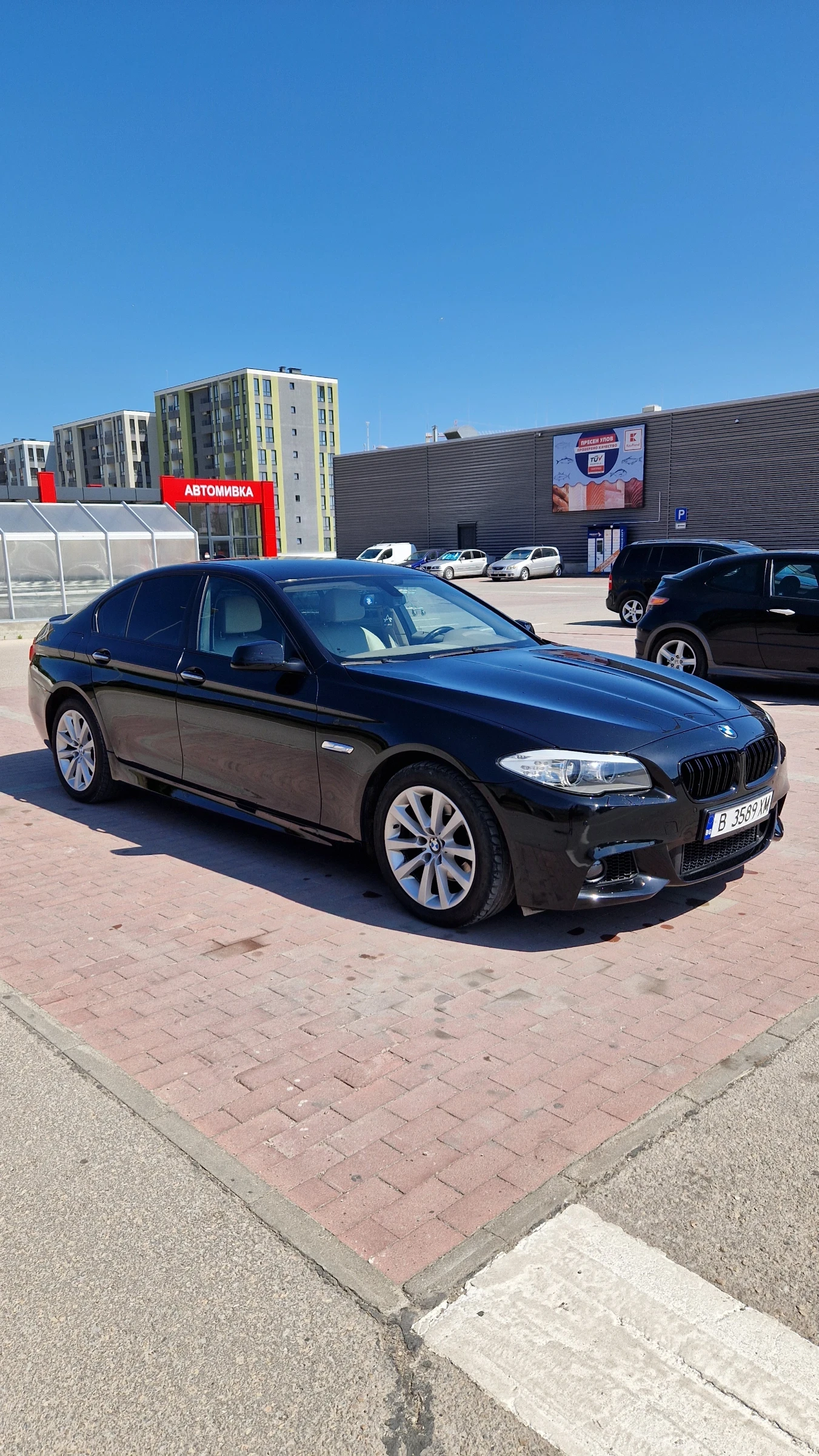 BMW 520 F10 2013 2.0D 184кс, снимка 3 - Автомобили и джипове - 55013640