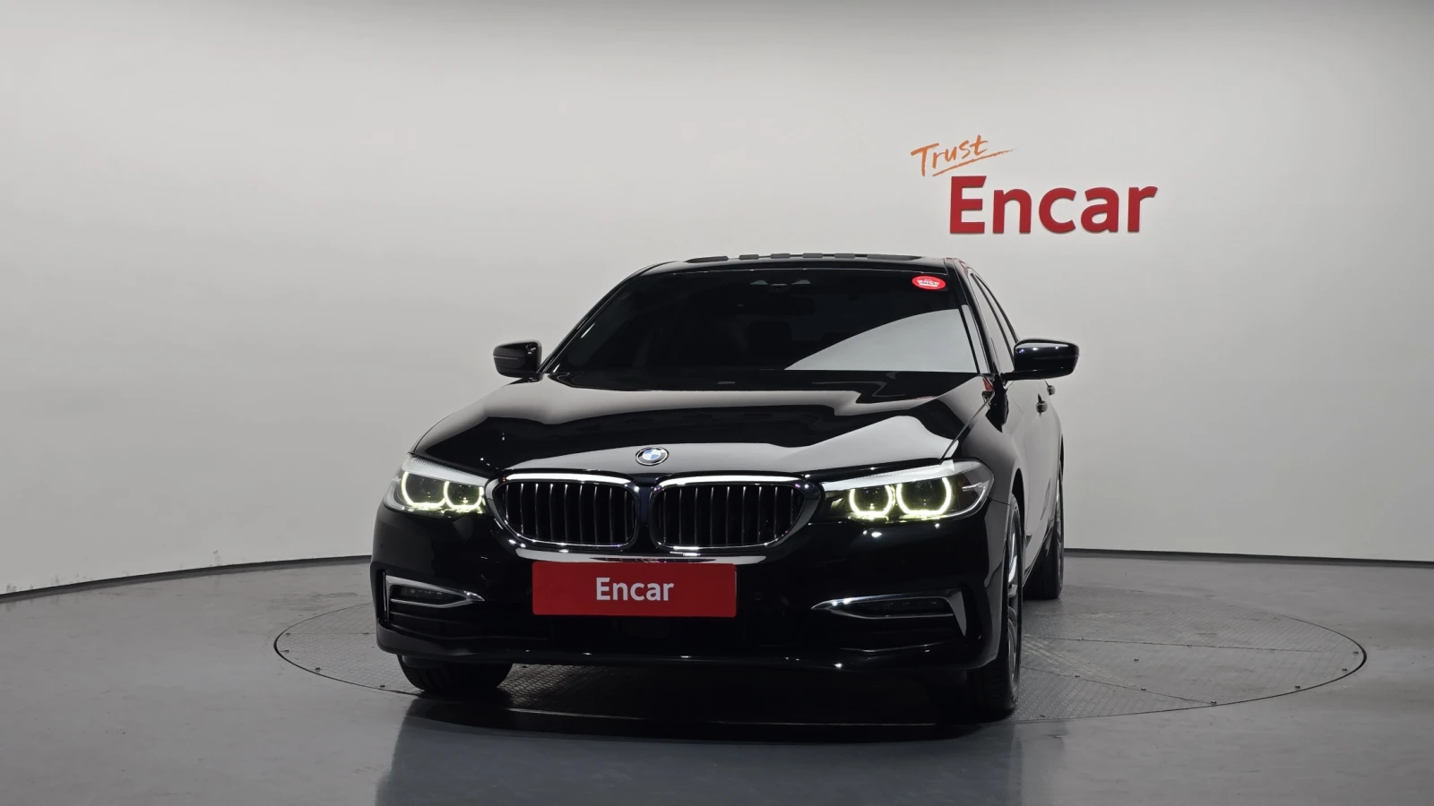 BMW 520 ЕЛ. БАГАЖНИК* BLIND SPOT* HUD* ЛЮК* КРАЙНА ЦЕНА, снимка 3 - Автомобили и джипове - 55344745
