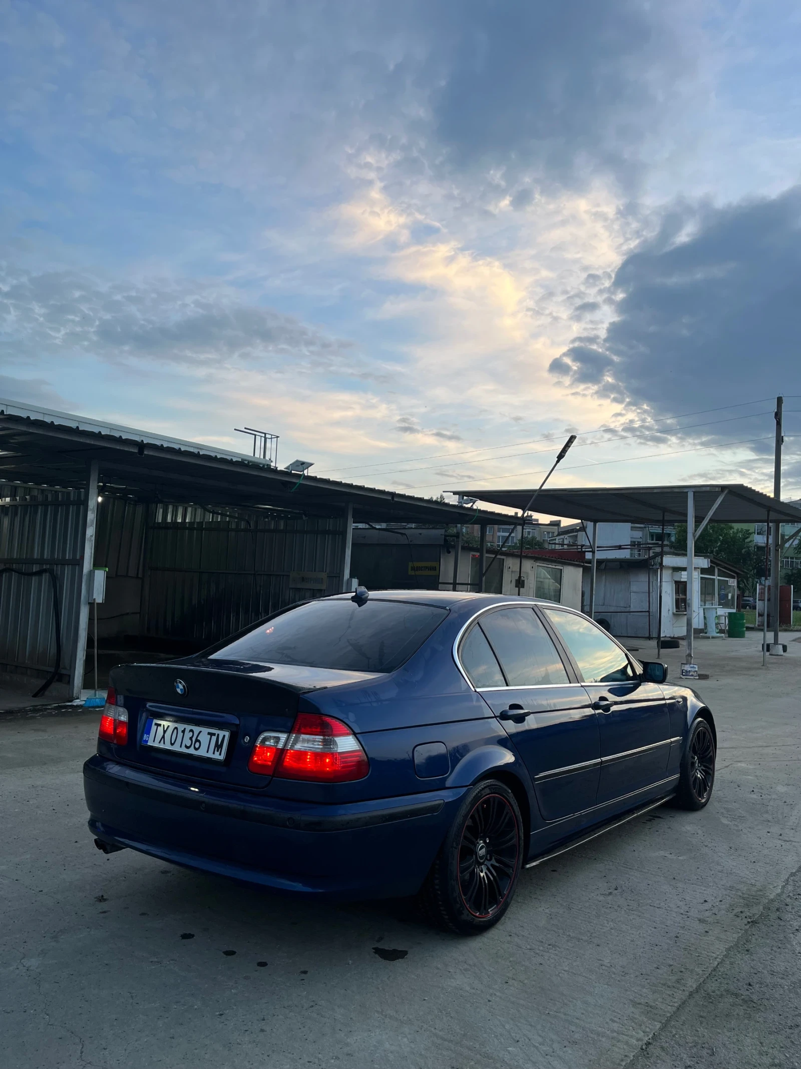 BMW 320, снимка 5 - Автомобили и джипове - 55743802