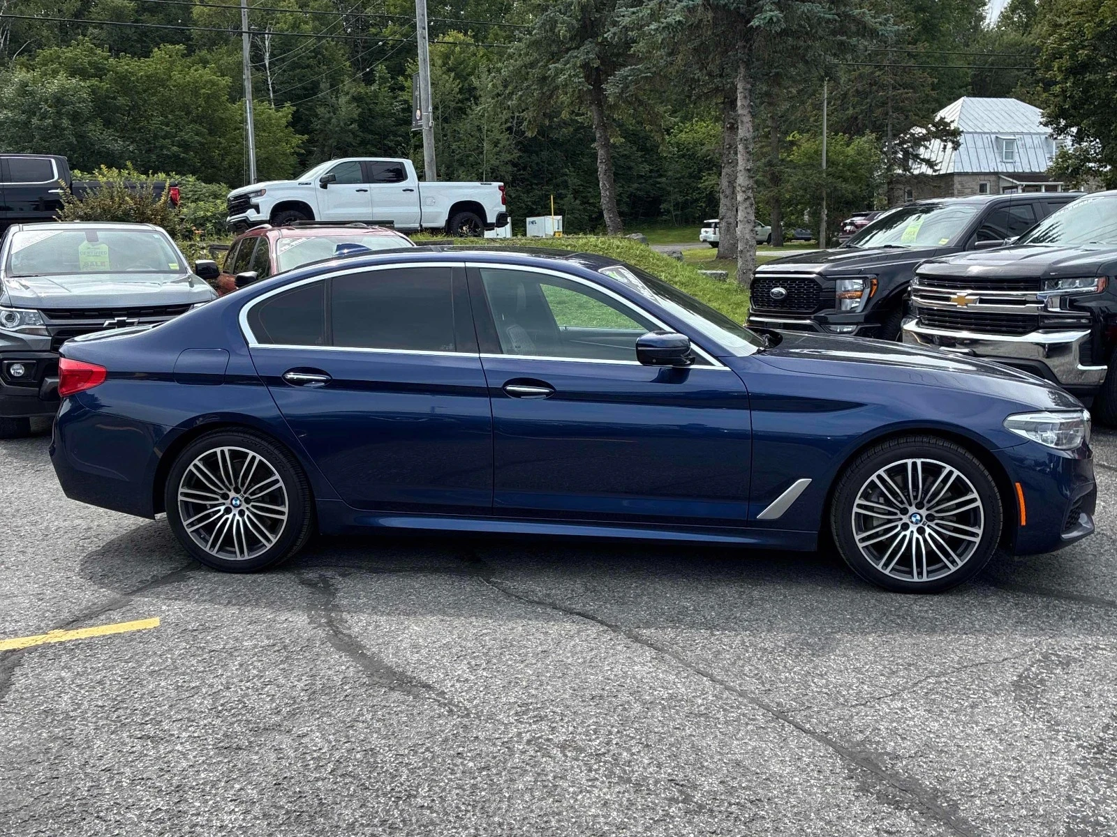 BMW 540 xDrive | M-Sport | Heads-Up | Distronic | H&K , снимка 3 - Автомобили и джипове - 55747332