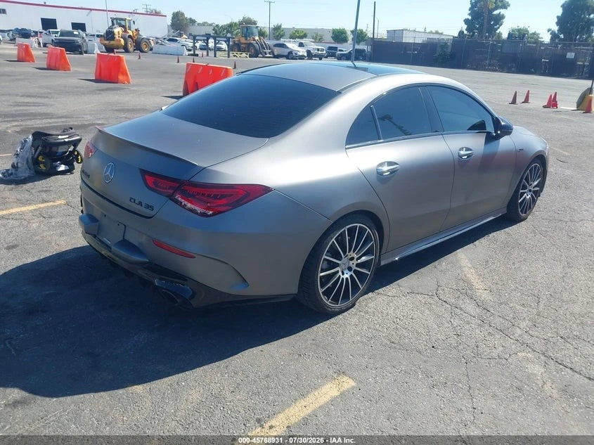 Mercedes-Benz CLA 35 AMG* 4MATIC* ПОДГРЕВ* КАМЕРА* ПАНО* , снимка 4 - Автомобили и джипове - 56197040