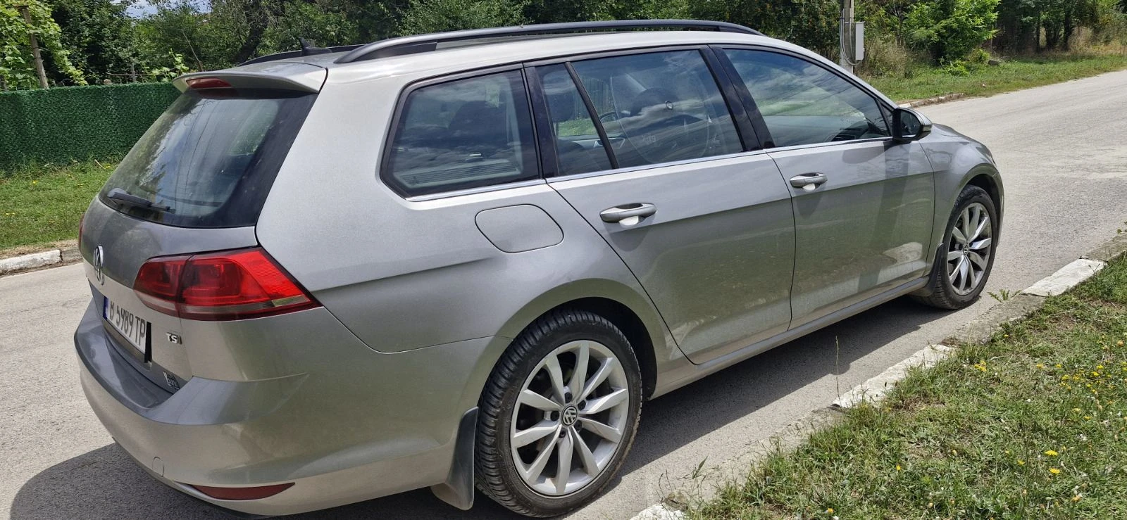 VW Golf 1.8 tsi, снимка 4 - Автомобили и джипове - 56306417